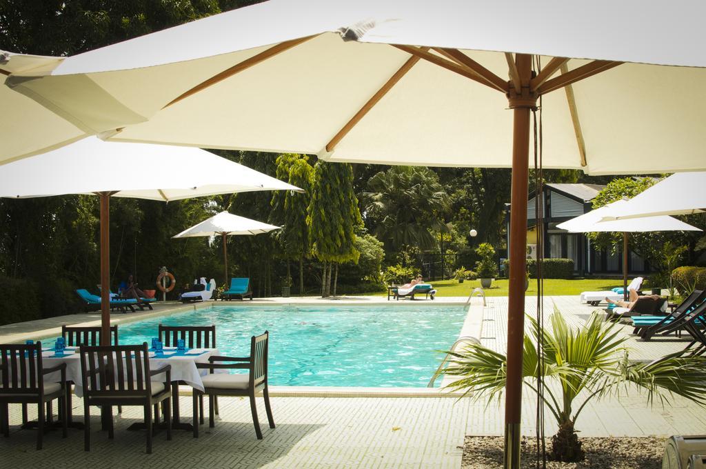 Douala Rabingha Hotel Ngoại thất bức ảnh