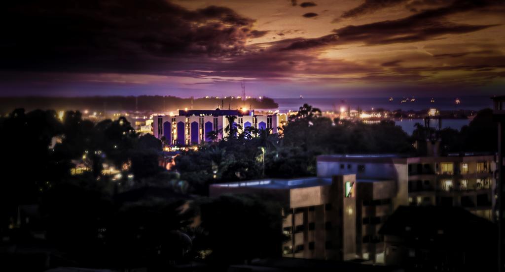 Douala Rabingha Hotel Ngoại thất bức ảnh