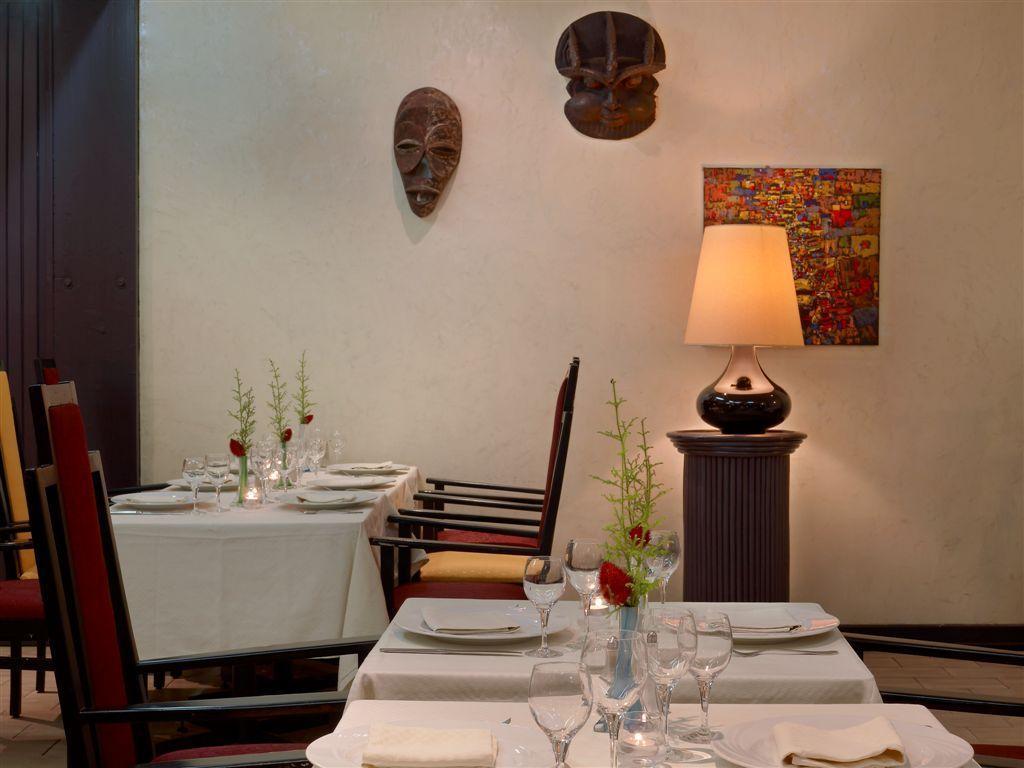 Douala Rabingha Hotel Ngoại thất bức ảnh