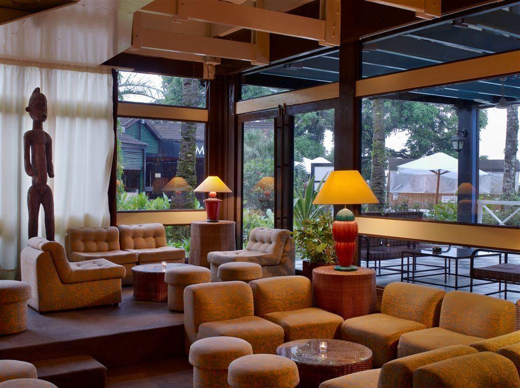Douala Rabingha Hotel Ngoại thất bức ảnh
