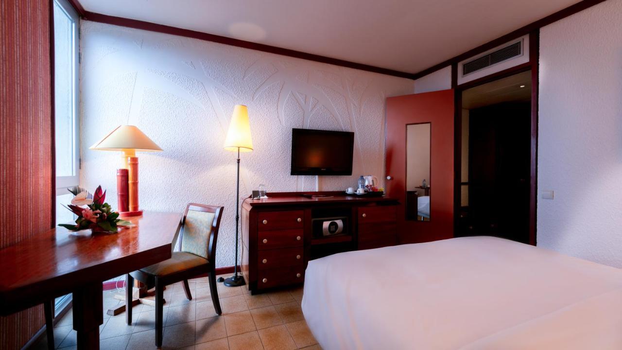 Douala Rabingha Hotel Ngoại thất bức ảnh